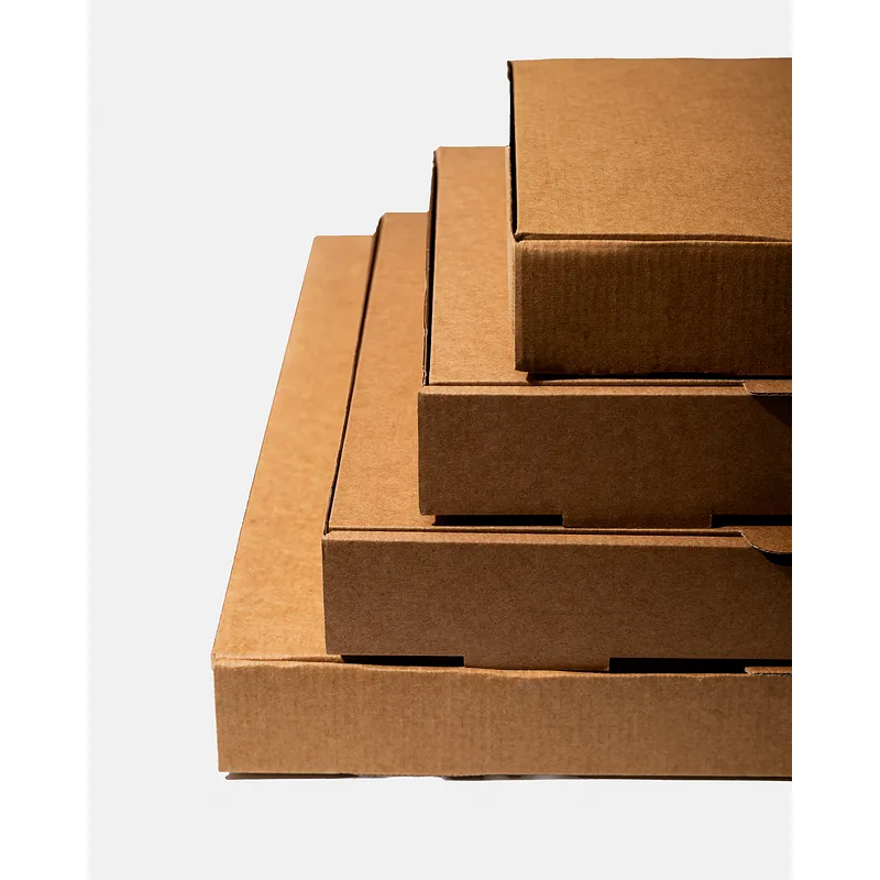 Kraft Pizza Boxes - 16 inch / 406 x 406mm lifestyle