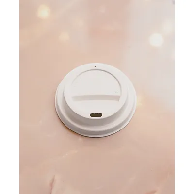 White PP Coffee Cup Sip Lids - 4oz / 118ml lifestyle